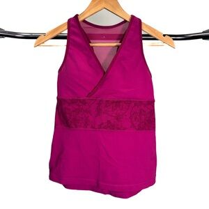Lululemon 8 Fuchsia Pink Athletic Tank Top Shirt